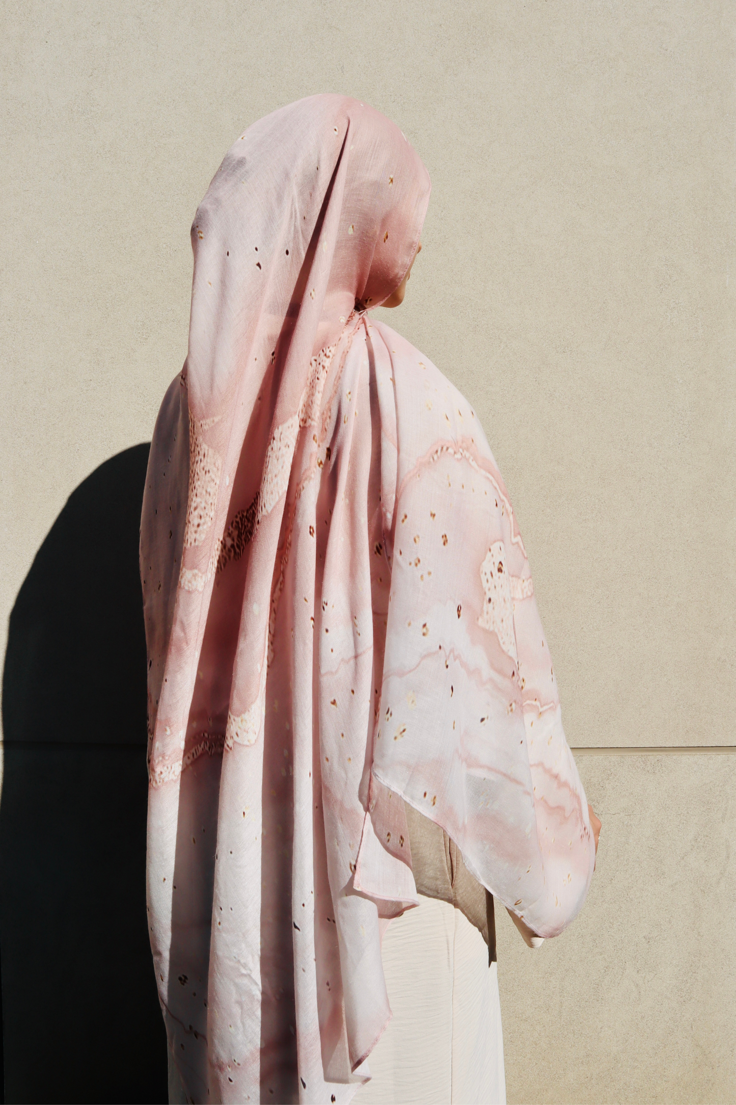 Premium Modal Hijab - Rosy Reverie