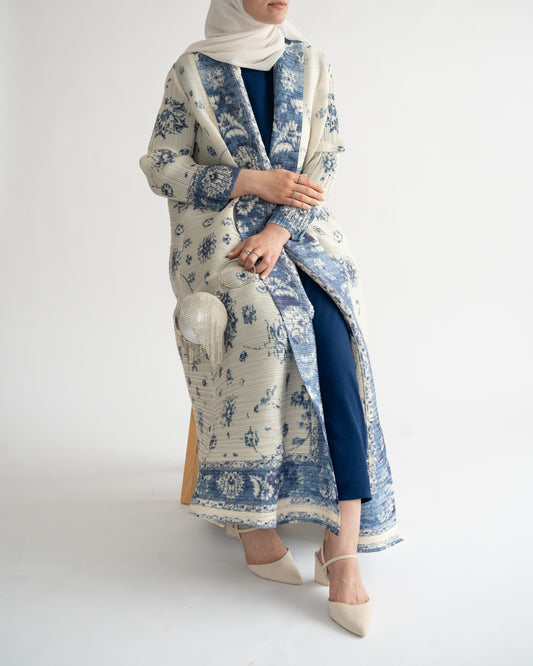 LAYLA ABAYA - KIMONO STYLE IN INDIGO&WHITE